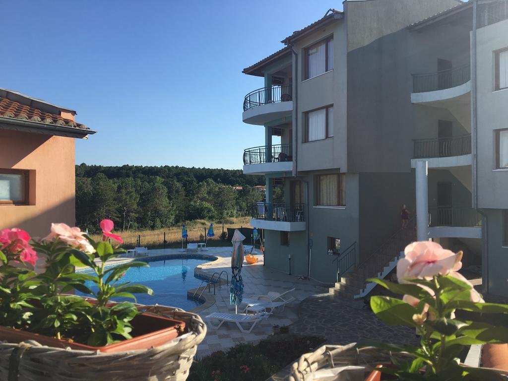 Dream Bay Family Hotel Tsarevo Exterior foto